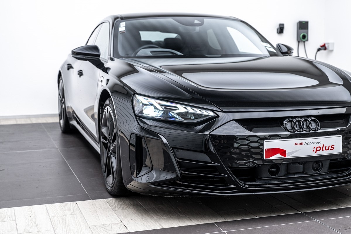 Audi e-tron RS etron GT