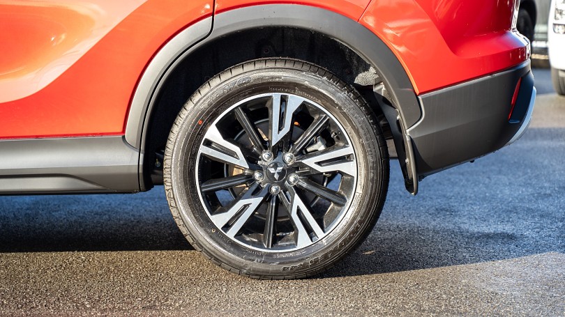 2025 Mitsubishi Eclipse Cross 7