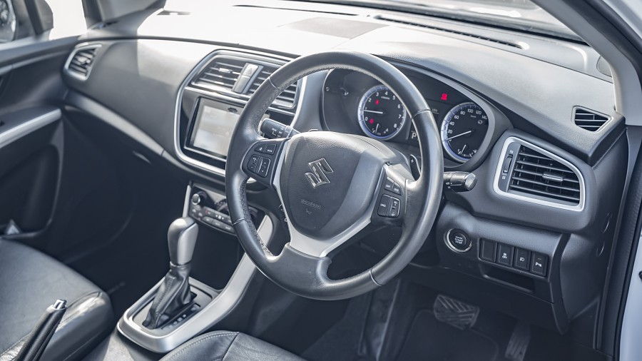 2021 Suzuki S-Cross 9