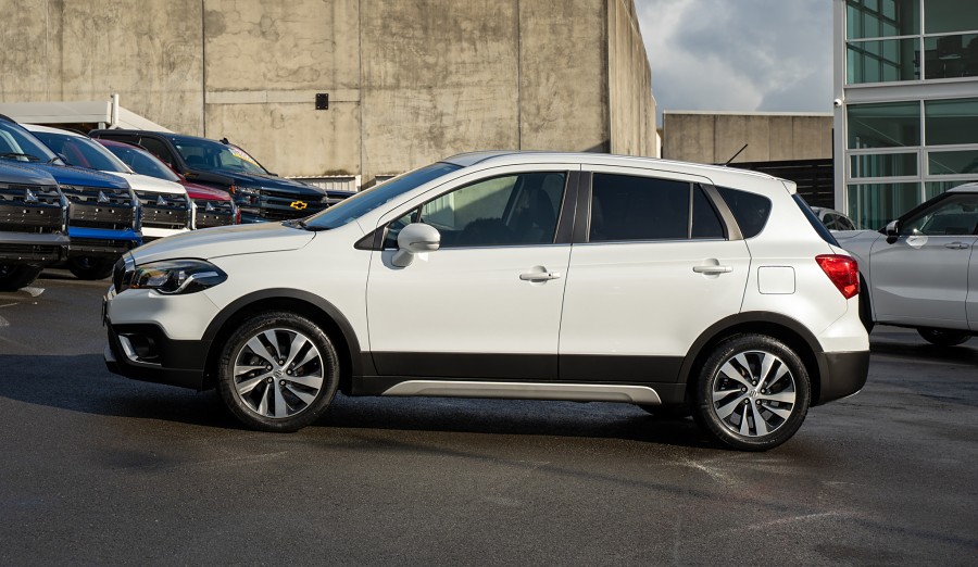 2021 Suzuki S-Cross 5