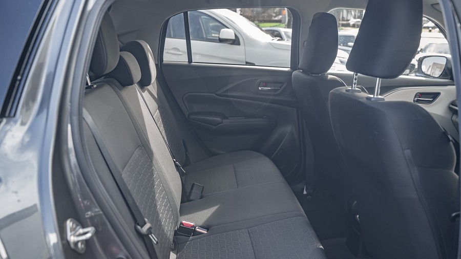 2024 Suzuki Swift 16