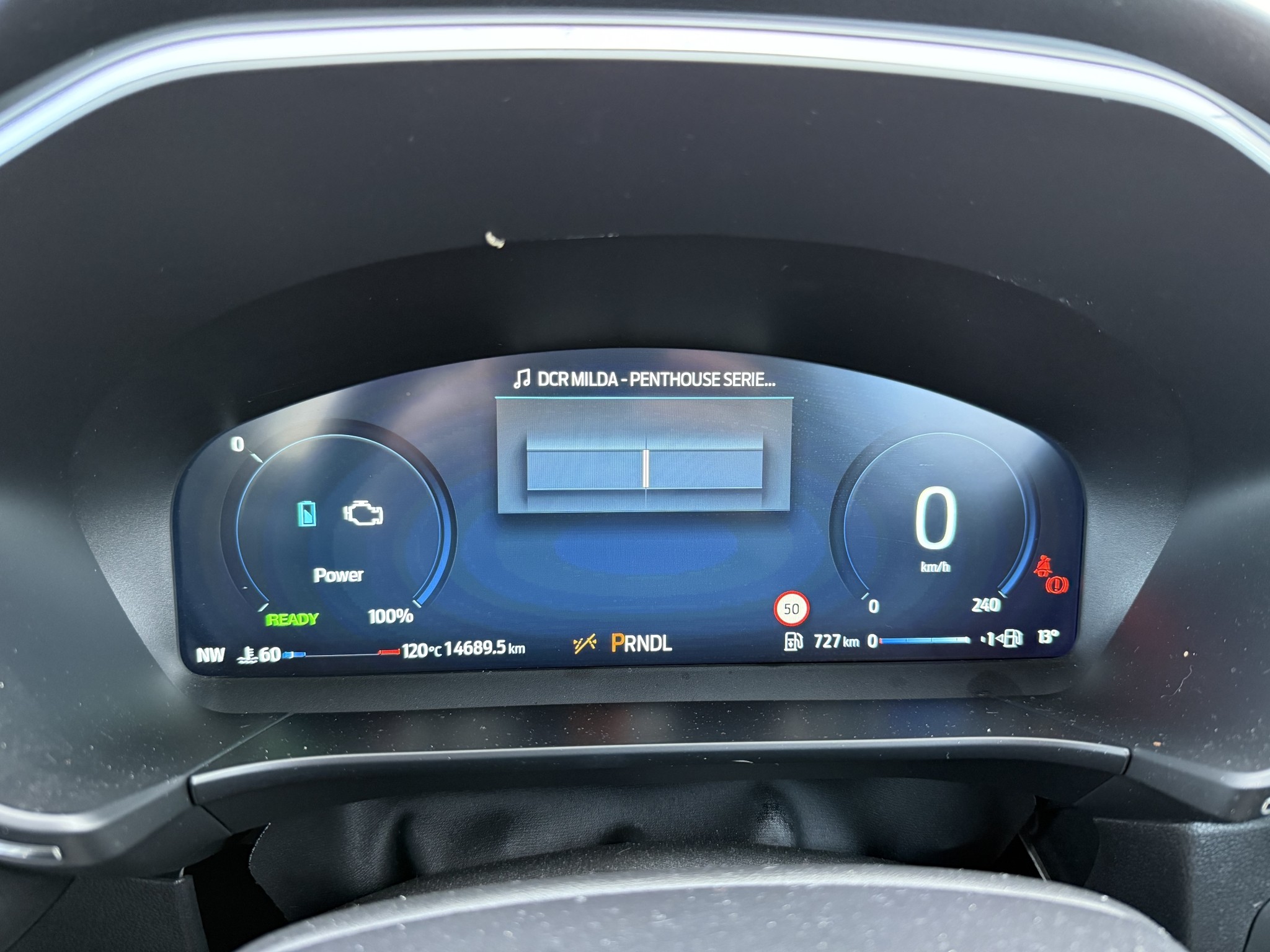 2024 Ford Escape Titanium 2.5 Hybrid