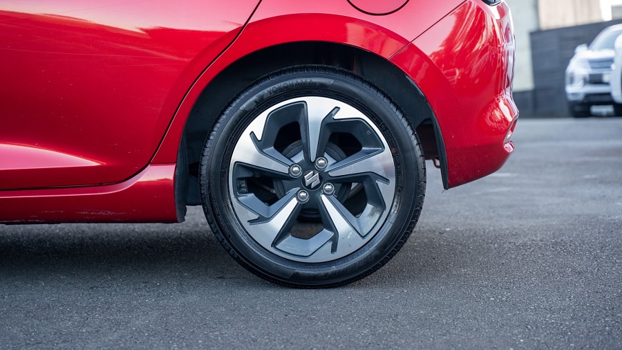 2024 Suzuki Swift 7