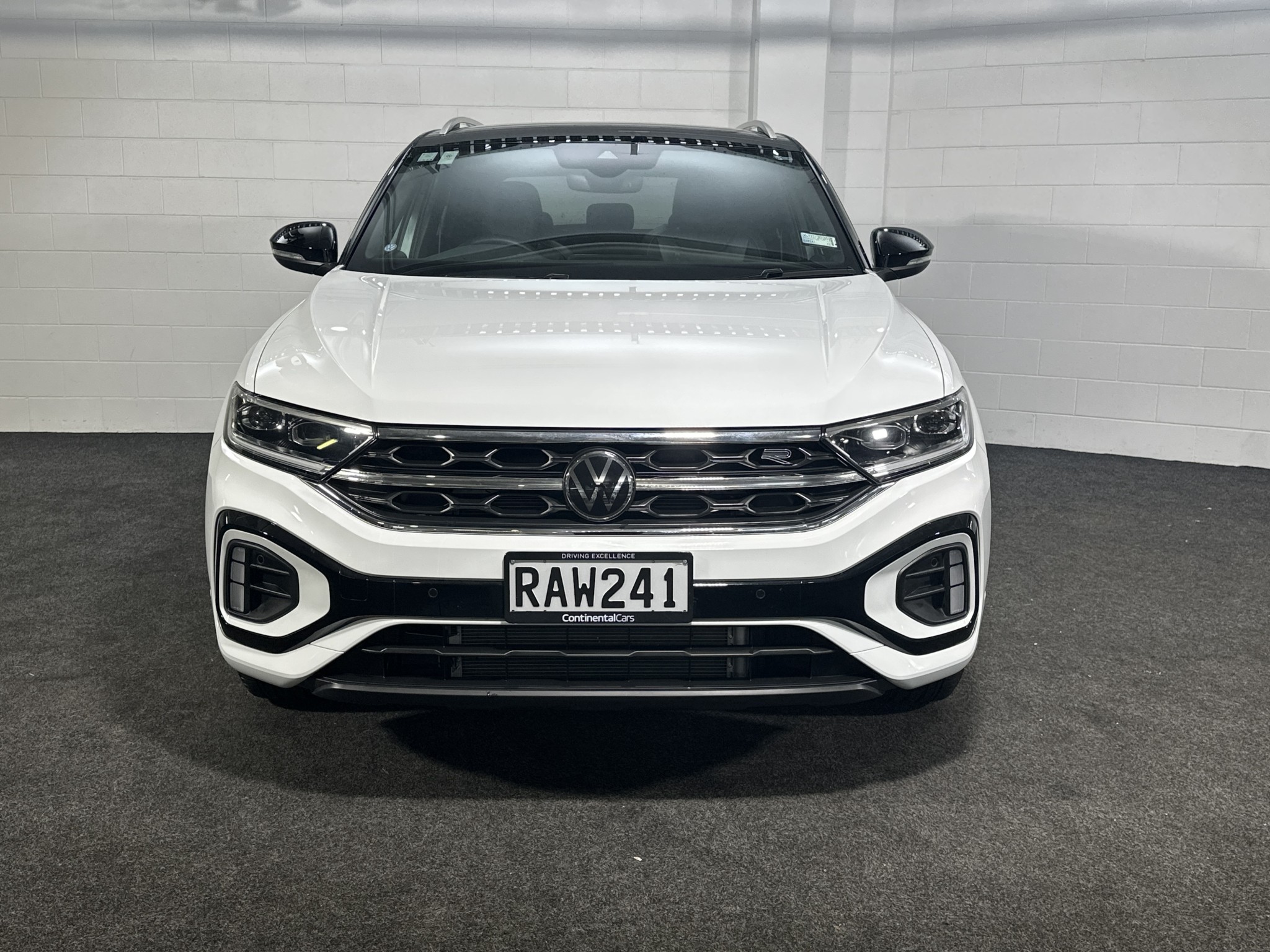 Volkswagen T-Roc 2WD R-LINE