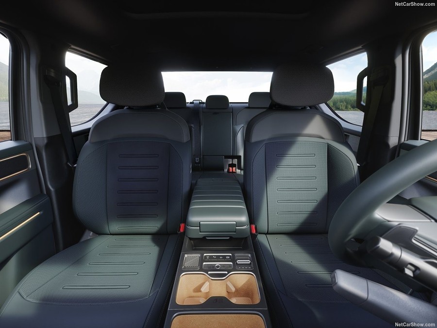 2025 Kia Tasman 4
