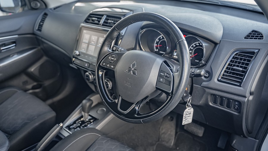 2022 Mitsubishi ASX 9