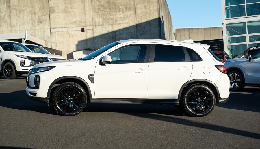 2022 Mitsubishi ASX 5