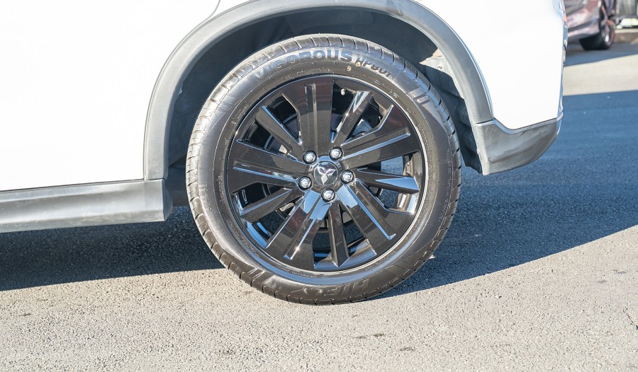 2022 Mitsubishi ASX 7