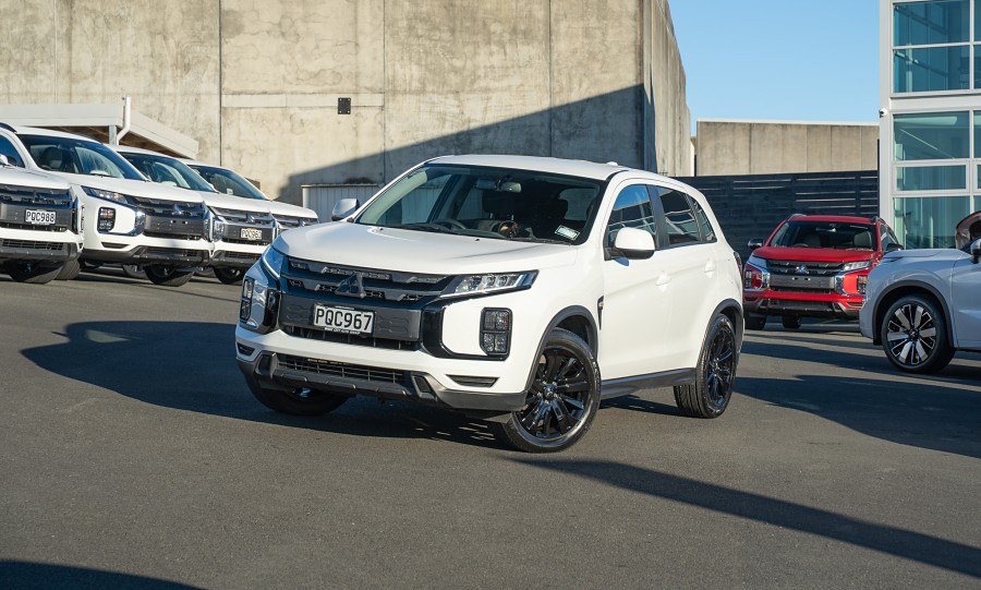 2022 Mitsubishi ASX 1