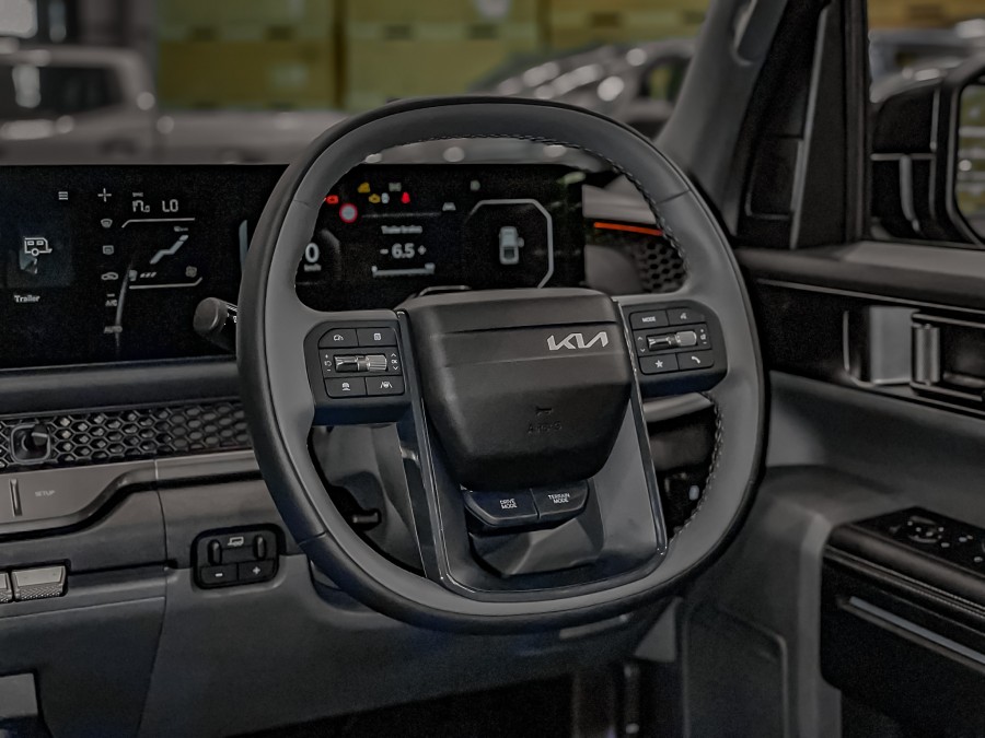 2025 Kia Tasman 13