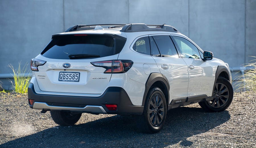 2023 Subaru Outback 2