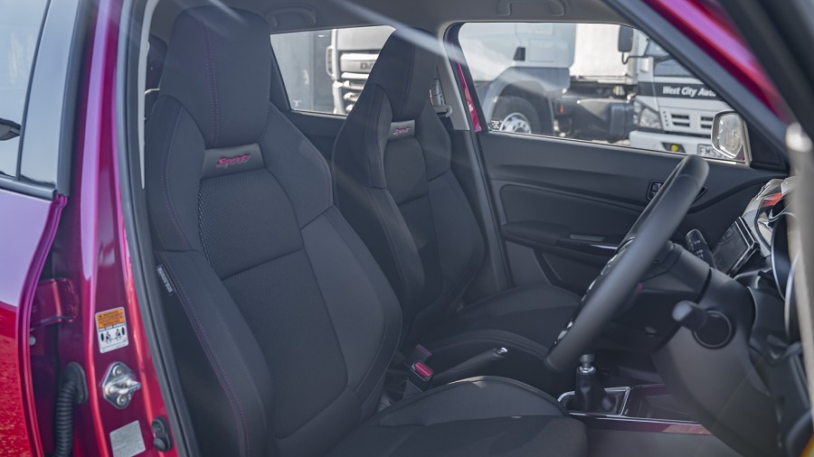 2025 Suzuki Swift 8