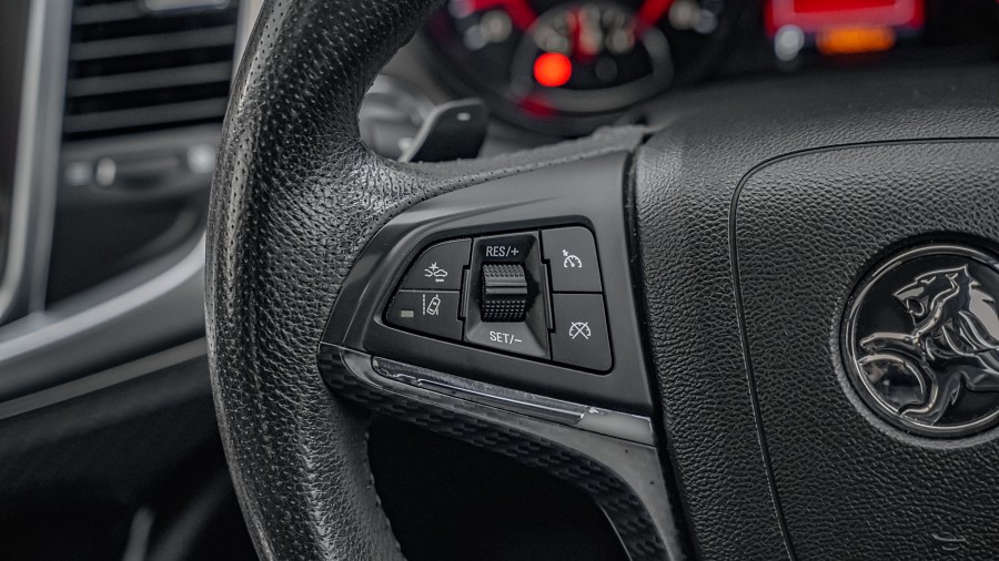 2016 Holden Commodore 13
