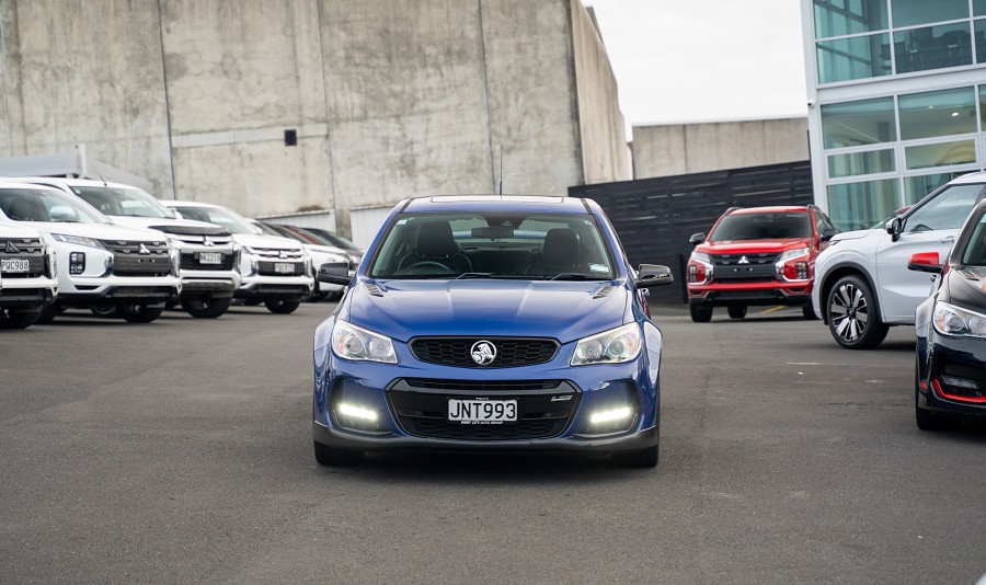 2016 Holden Commodore 3