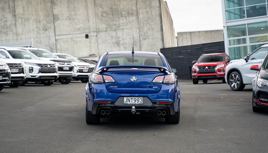 2016 Holden Commodore 4
