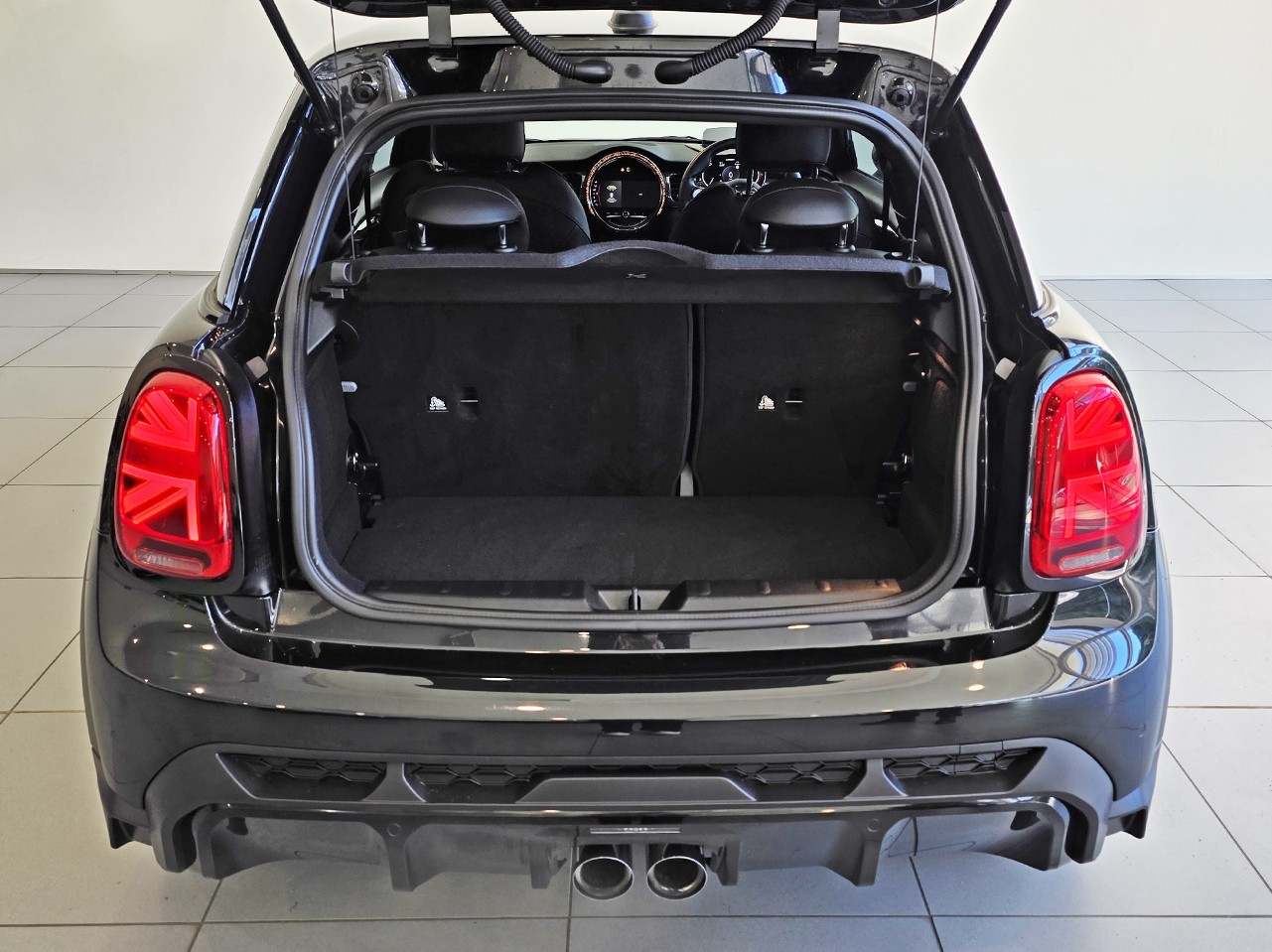 MINI Cooper JCW Hatch Yours