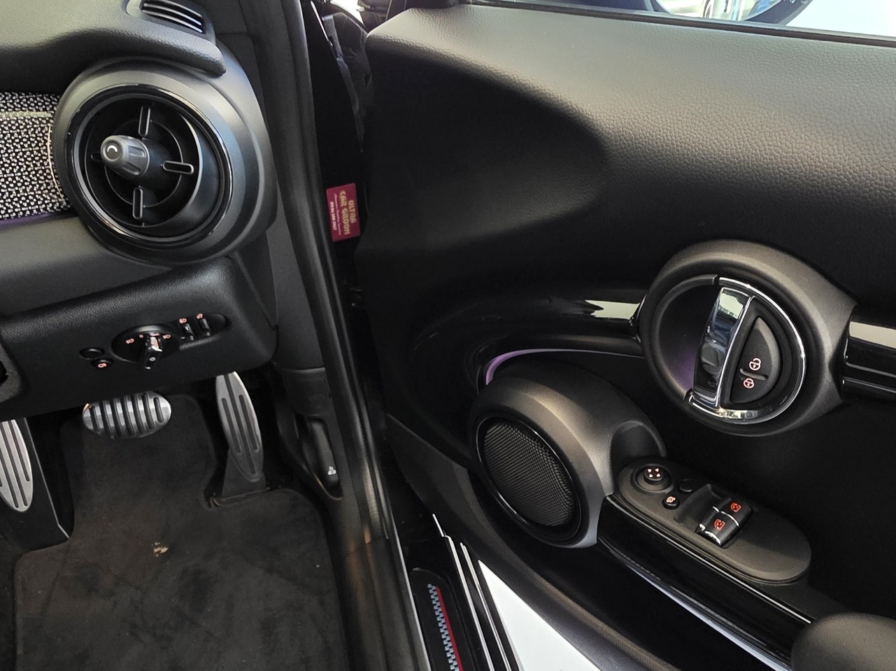 MINI Cooper JCW Hatch Yours