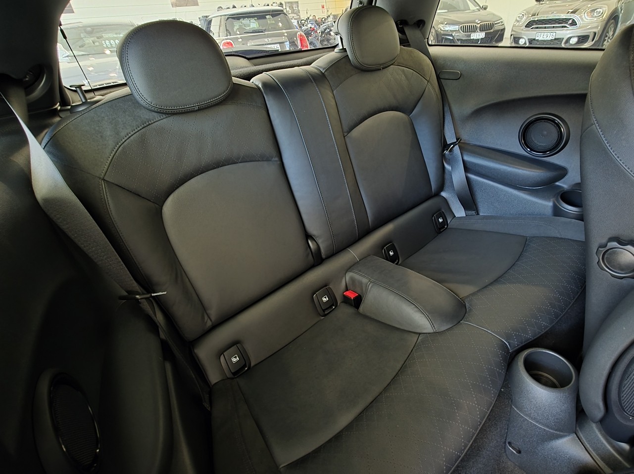 MINI Cooper JCW Hatch Yours