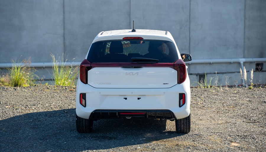 2025 Kia Picanto 4