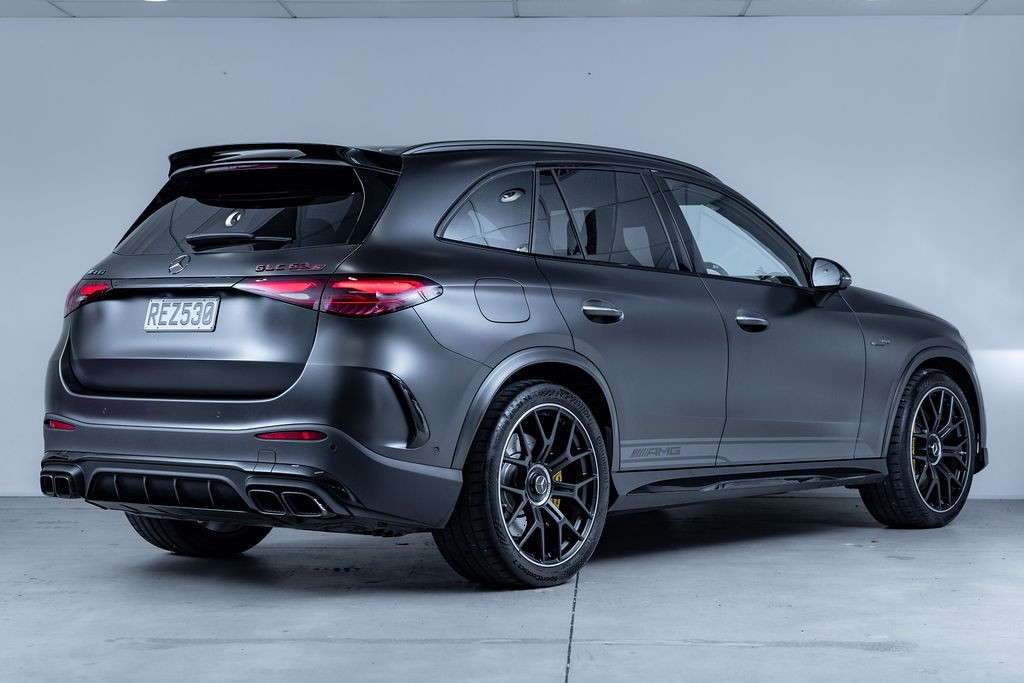 Mercedes-Benz GLC 63 S E Performance Edition 1