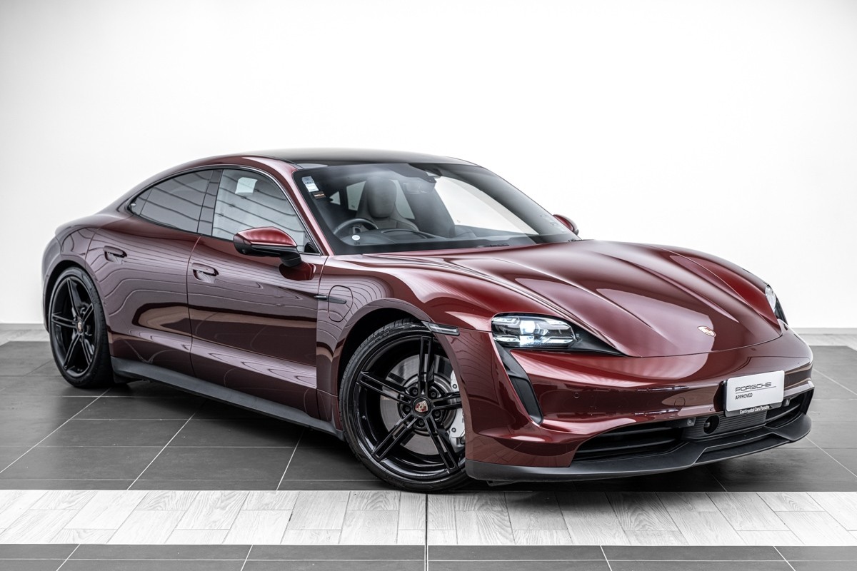 Porsche Taycan 4S (Y1A)