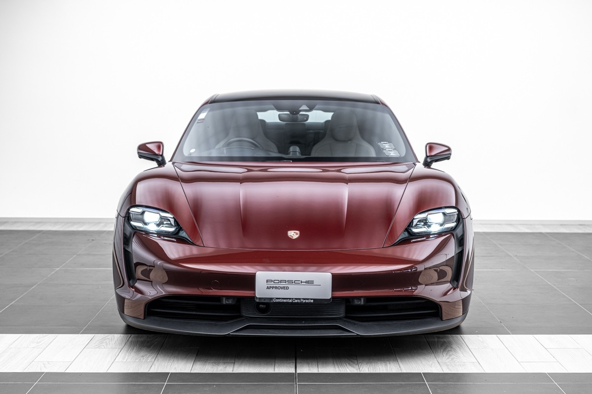 Porsche Taycan 4S (Y1A)