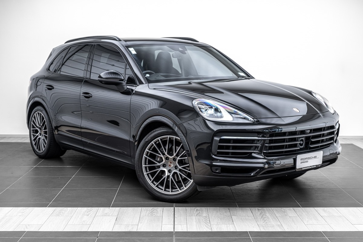 Porsche Cayenne Platinum Edition (E3)