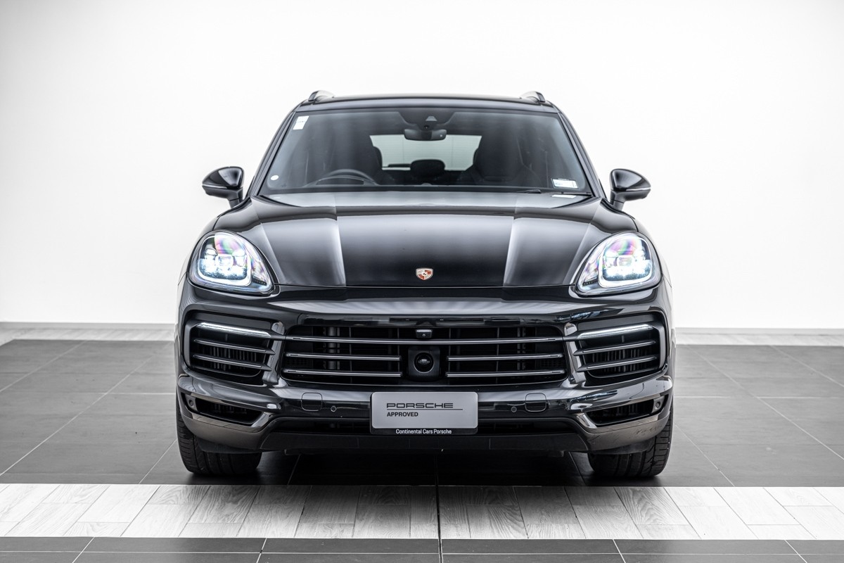 Porsche Cayenne Platinum Edition (E3)