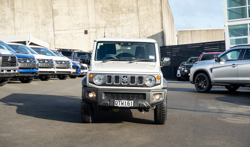 2024 Suzuki Jimny 3