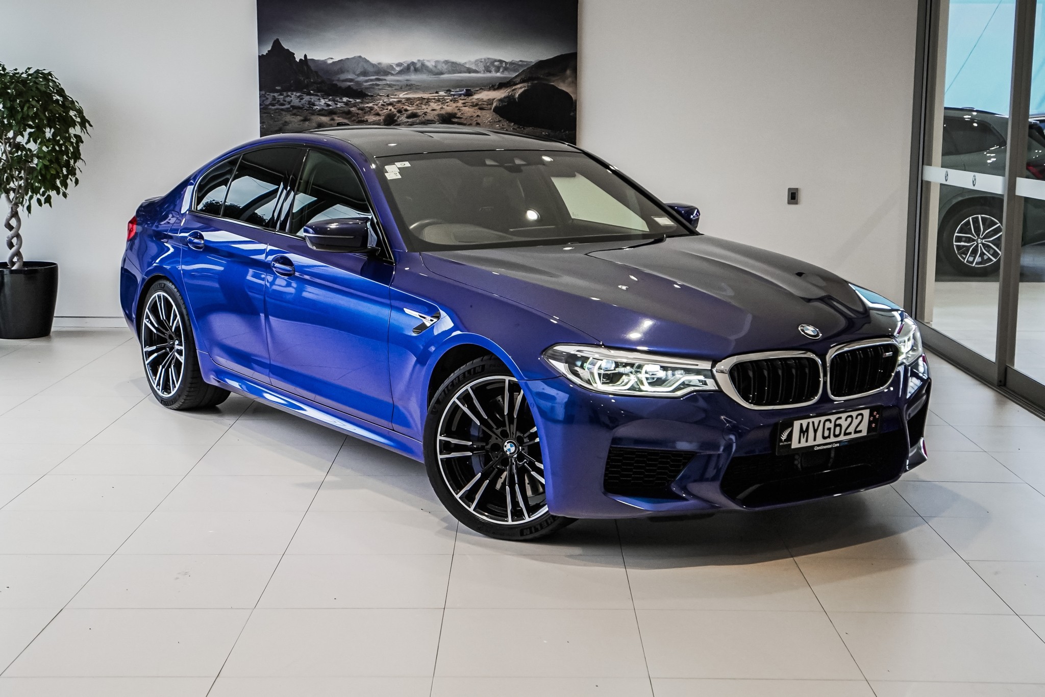 BMW M5 Sedan SE