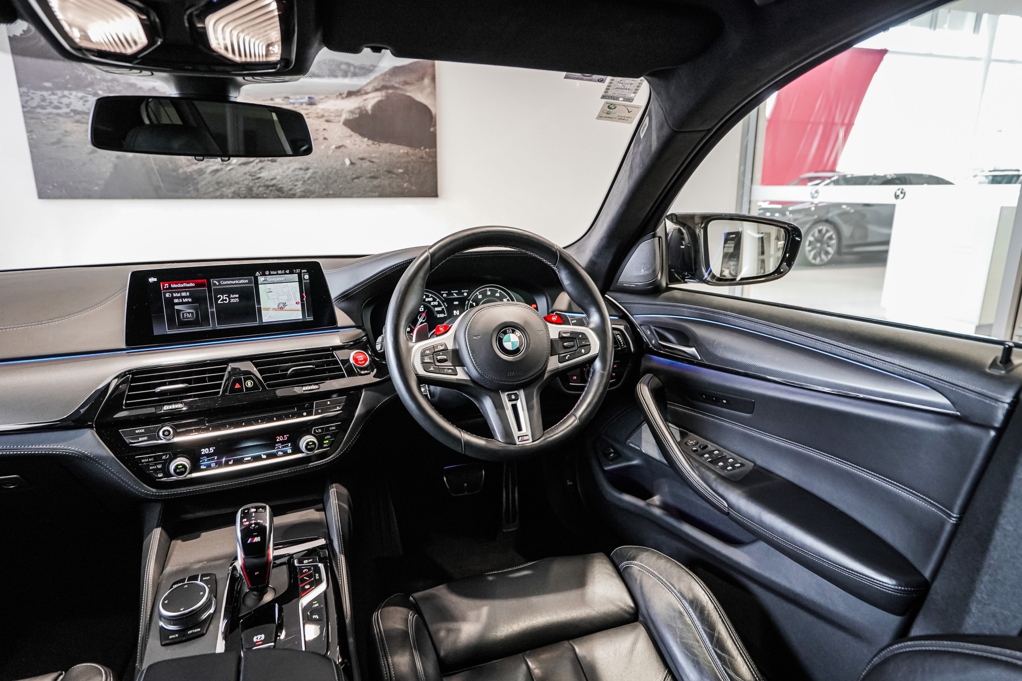 BMW M5 Sedan SE