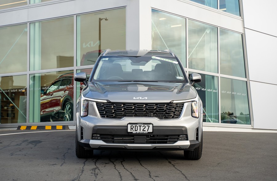 2025 Kia Sorento 3