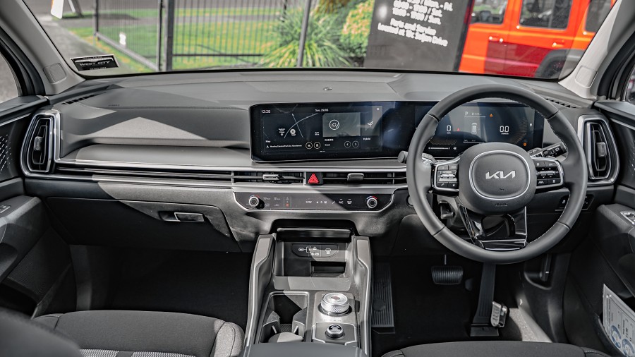 2025 Kia Sorento 10