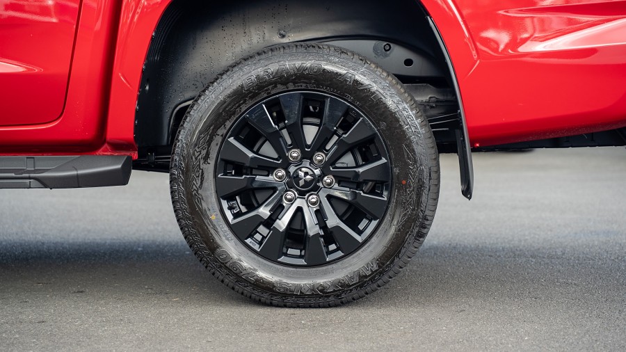 2026 Mitsubishi Triton 8