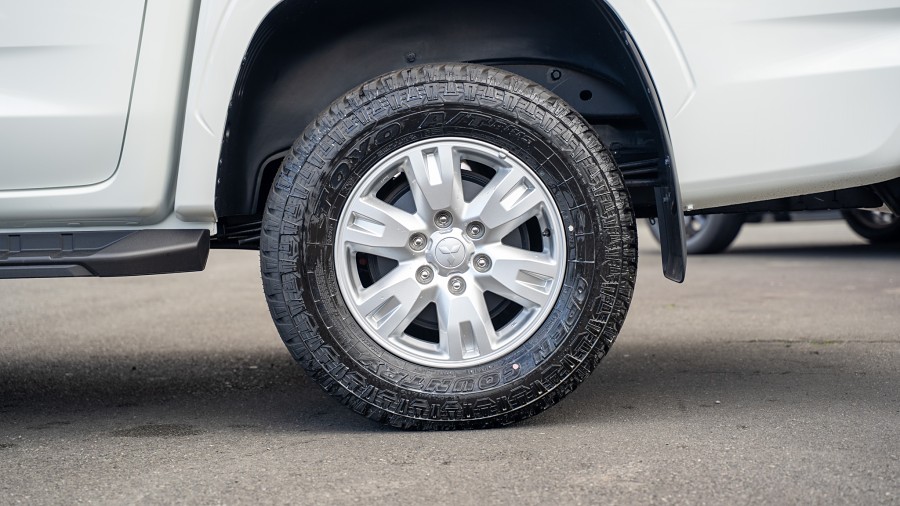 2026 Mitsubishi Triton 7