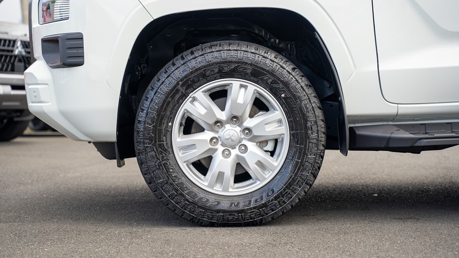 2026 Mitsubishi Triton 6