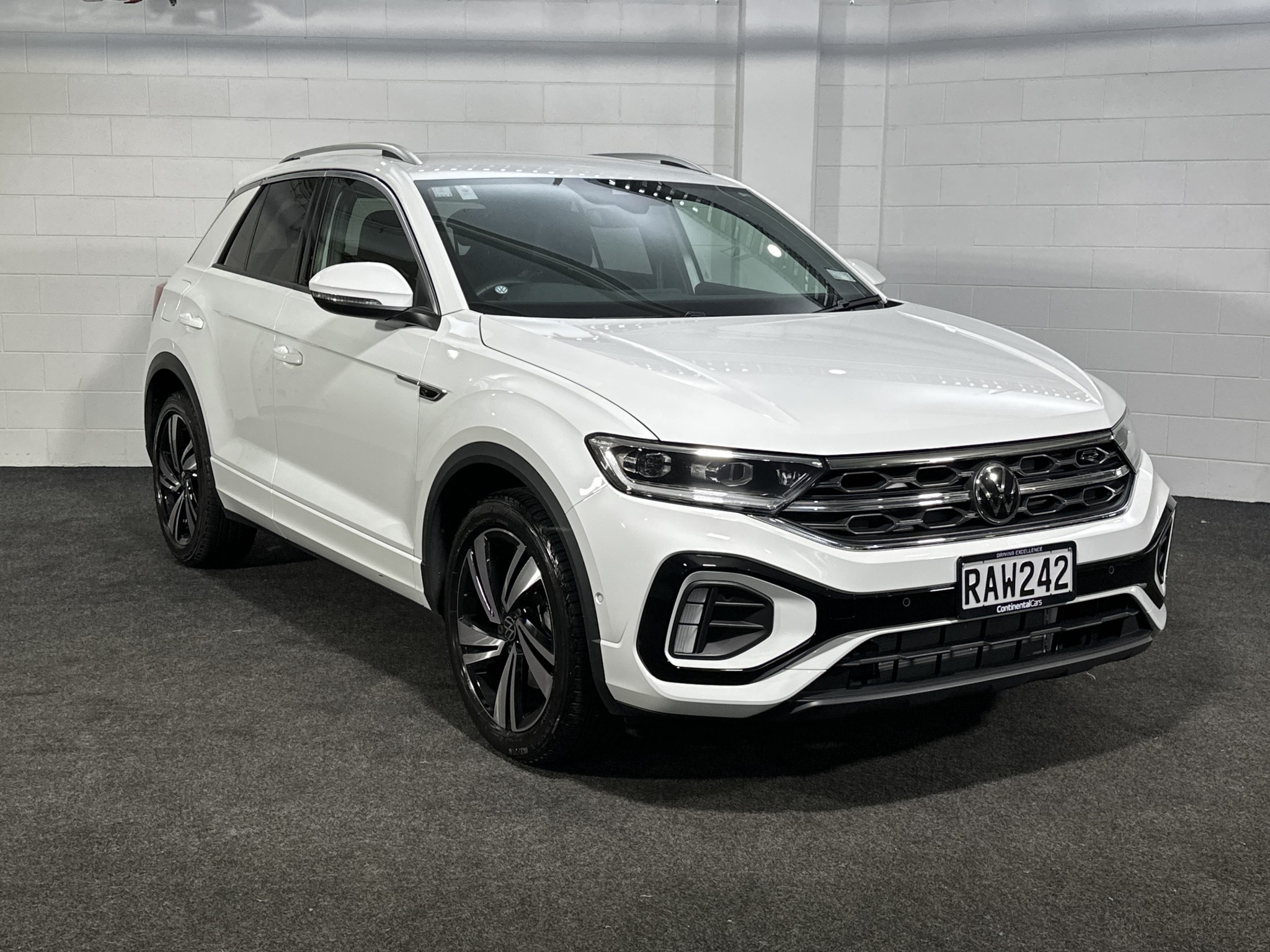 Volkswagen T-Roc PA 2WD R-LINE