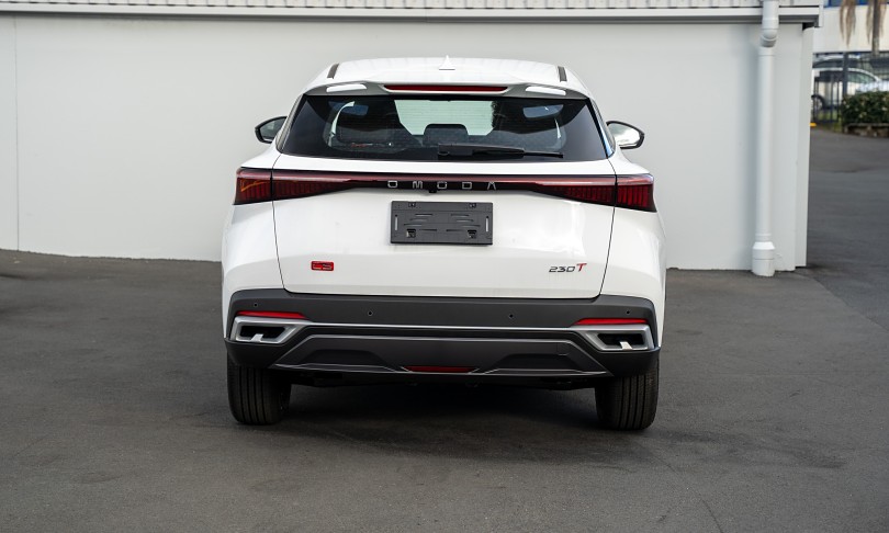 2025 OMODA C5 4
