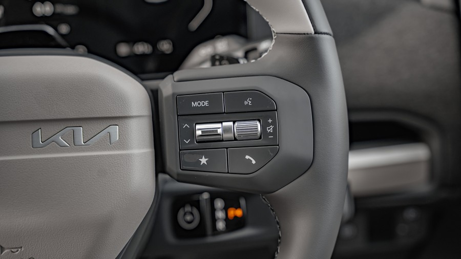 2025 Kia EV3 12