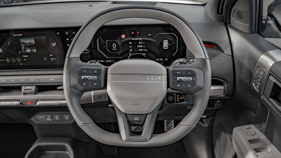 2025 Kia EV3 9