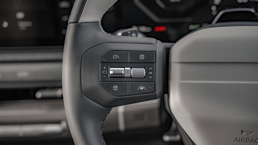 2025 Kia EV3 11