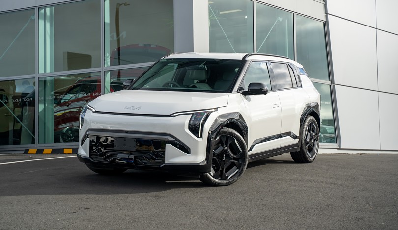2025 Kia EV3 1