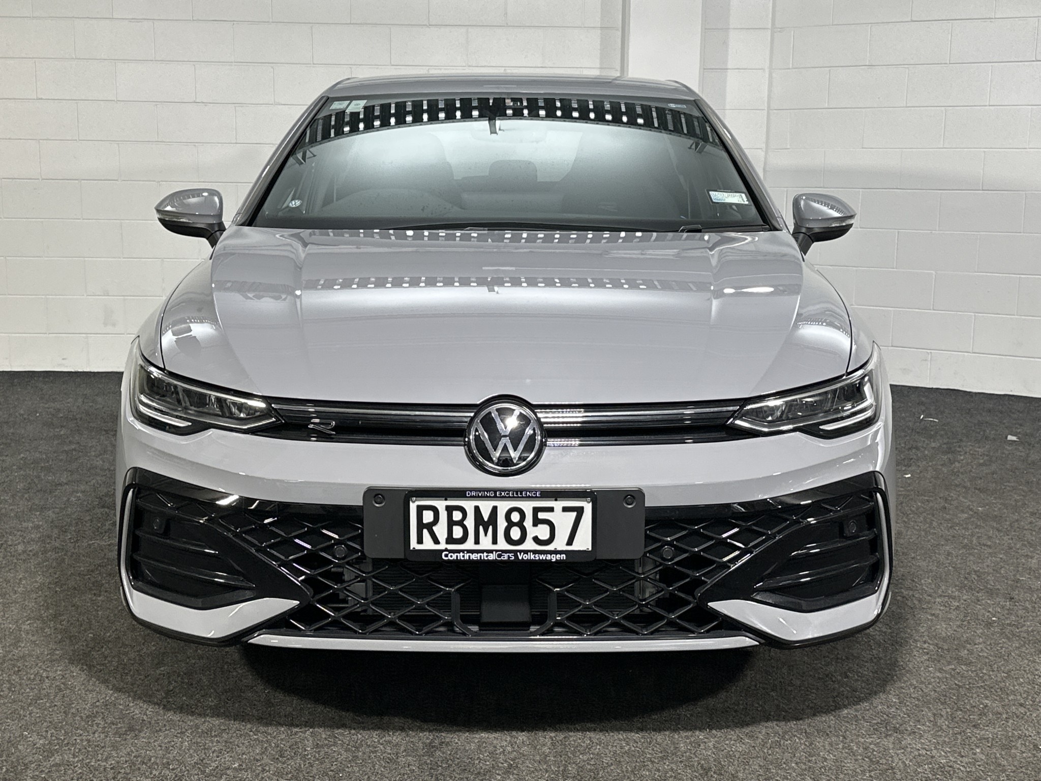Volkswagen Golf 8.5 R-LINE