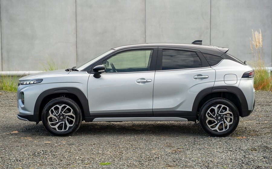 2025 Suzuki FRONX 5