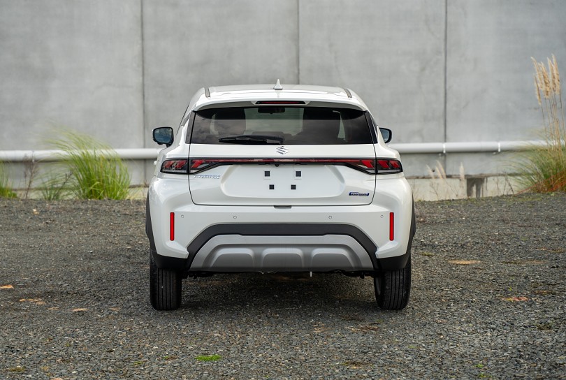 2025 Suzuki FRONX 4