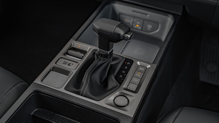 2025 Kia Tasman 18