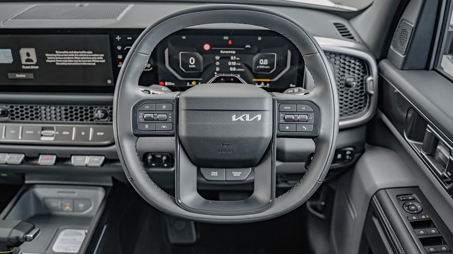 2025 Kia Tasman 11
