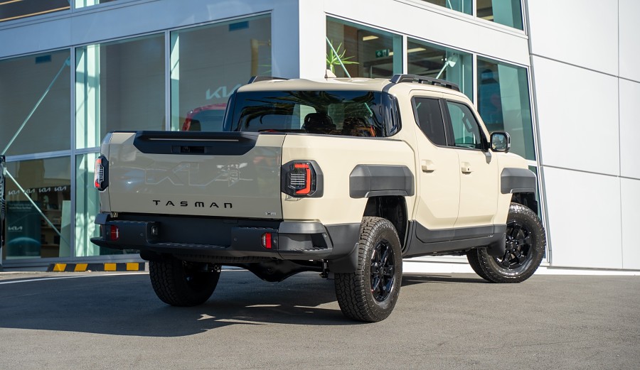 2026 Kia Tasman 2