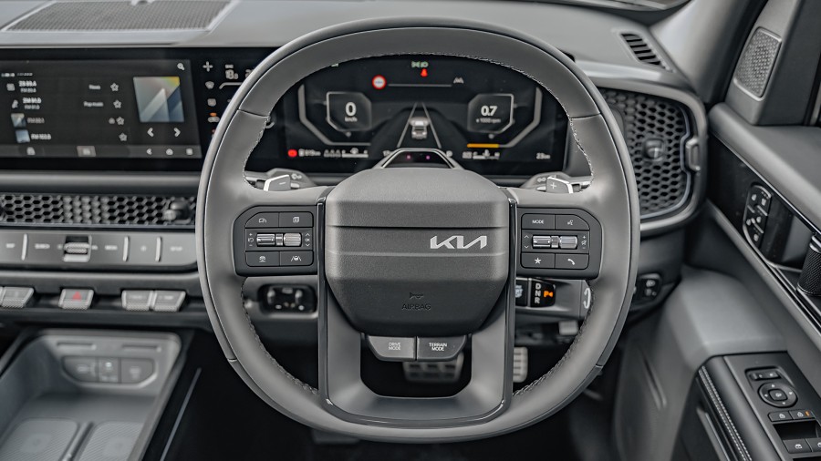 2025 Kia Tasman 12