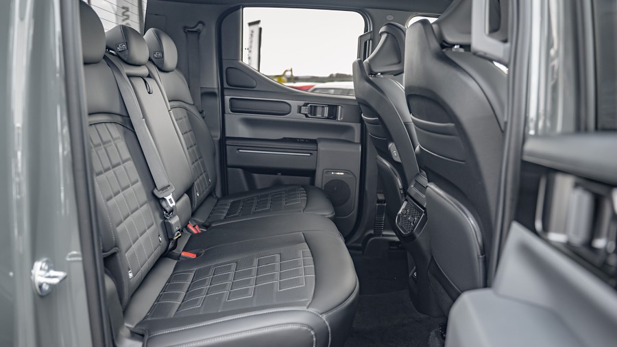 2025 Kia Tasman 17